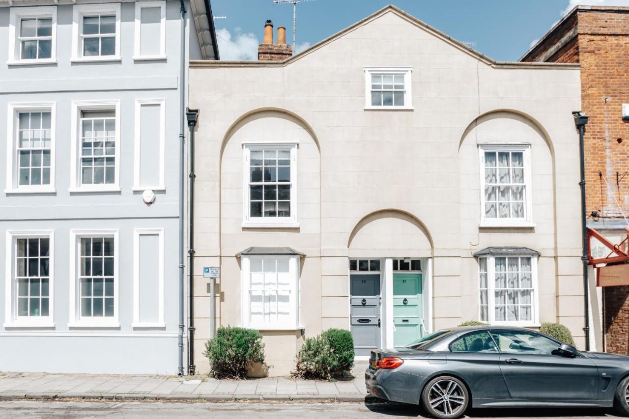 The Mulberry Villa Henley-on-Thames Exterior photo